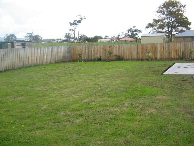 17 Winston Street, Yarragon VIC 3823