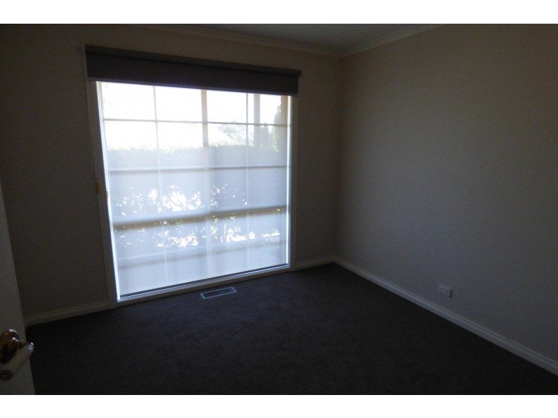 1 Maple Way, Warragul VIC 3820