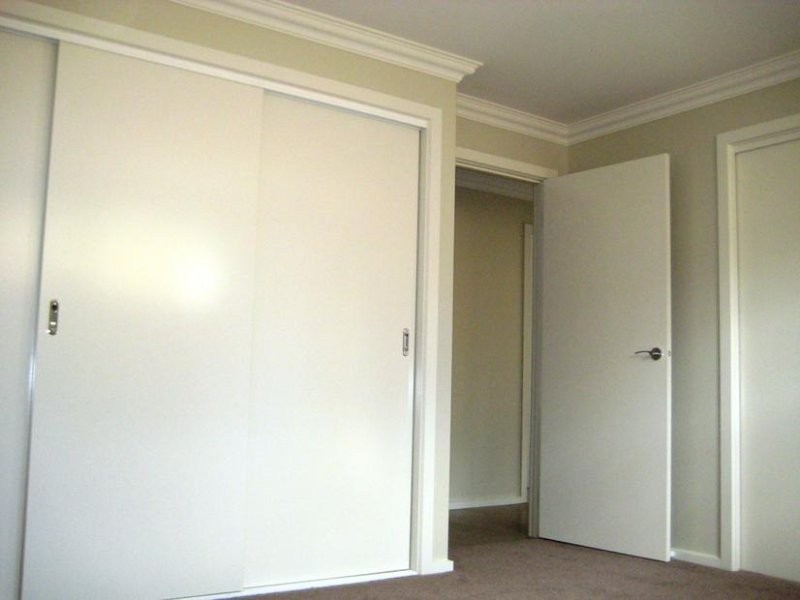 2/15 Normanby Street, Warragul VIC 3820