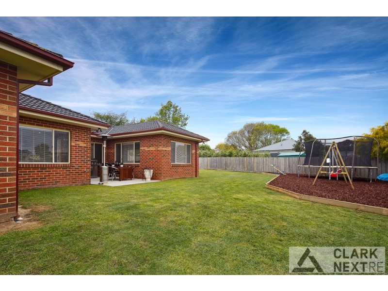 8 Casmil Court, Warragul VIC 3820