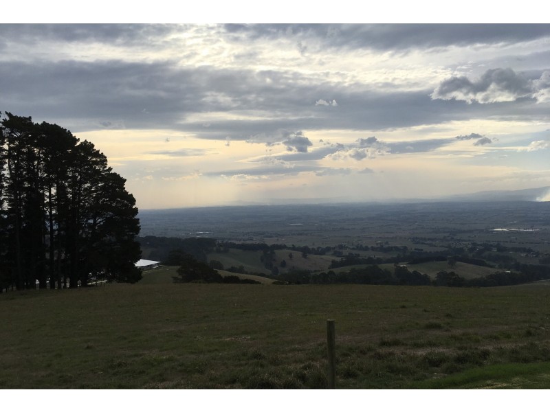 143 Haynes Track, Trafalgar South VIC 3824