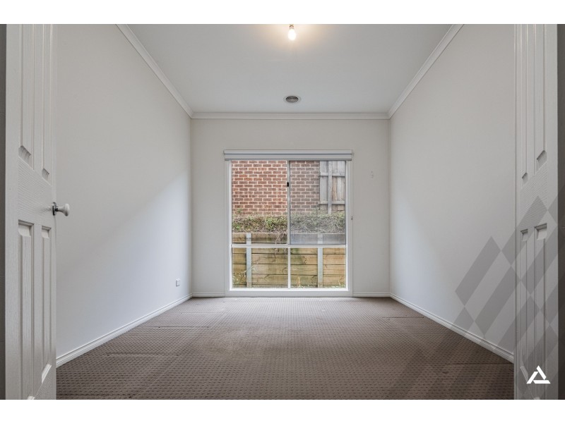 4 Todman Street, Drouin VIC 3818