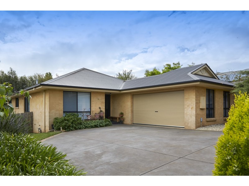 13 Jasmine Court, Warragul VIC 3820