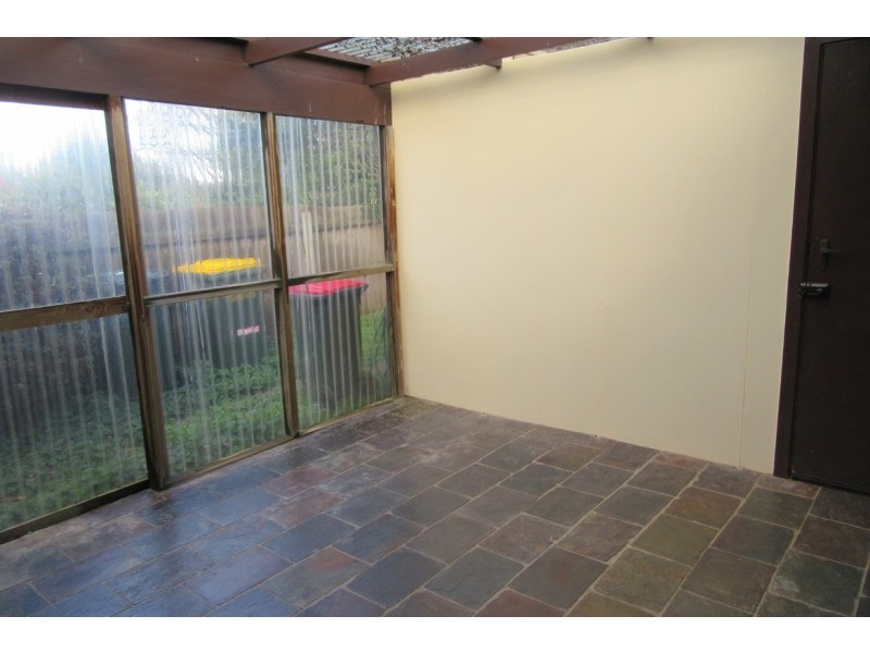 2/6 Churchill Street, Warragul VIC 3820