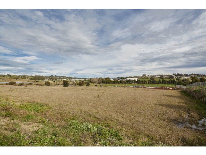 8 Neilson Court, Warragul VIC 3820