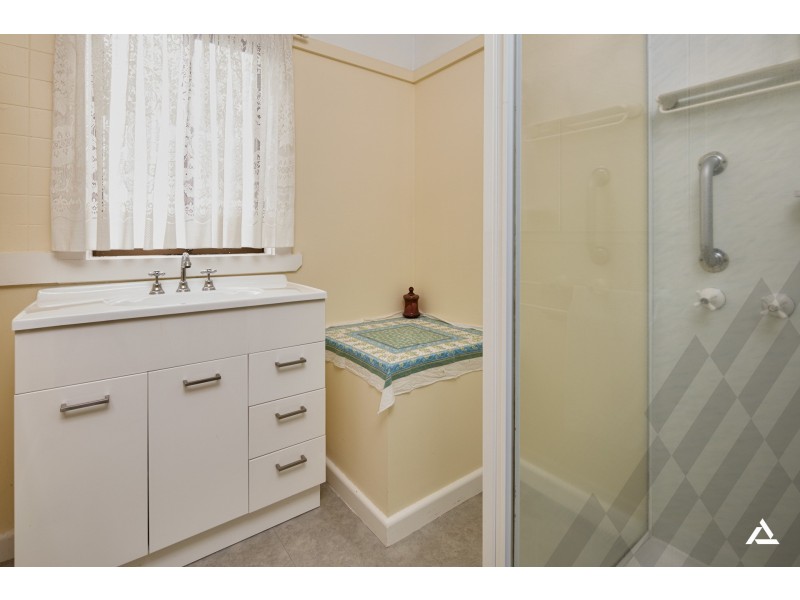 20 Centre Avenue, Warragul VIC 3820