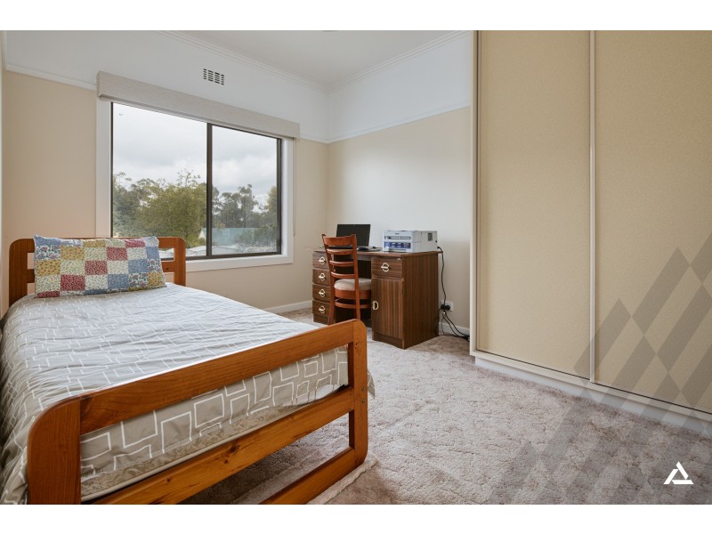 20 Centre Avenue, Warragul VIC 3820