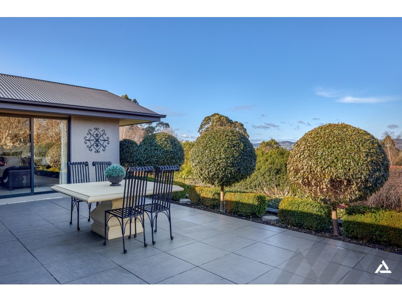 44 Lovell Drive, Warragul VIC 3820