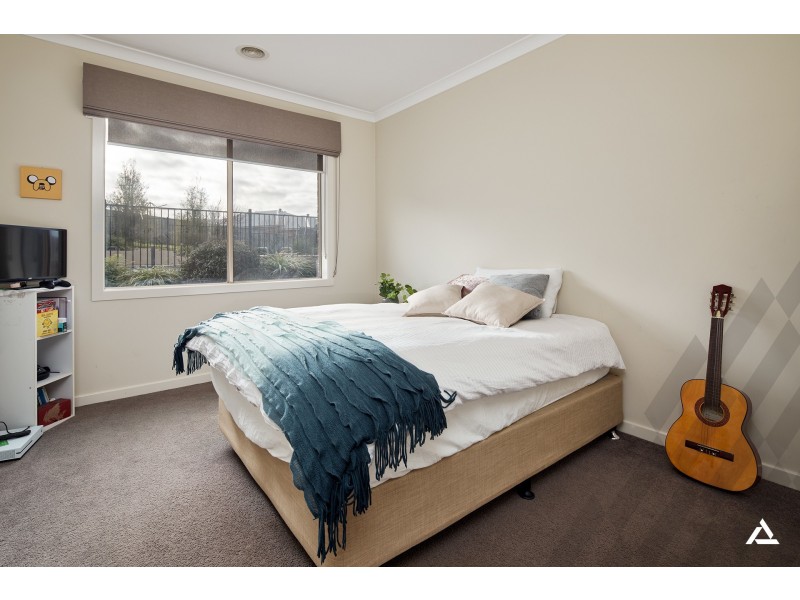 23 Monica Drive, Drouin VIC 3818