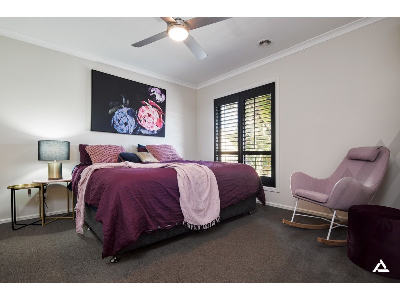 3 Mineral Court, Drouin VIC 3818