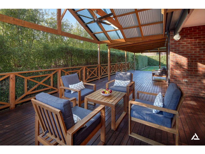 3 Mineral Court, Drouin VIC 3818