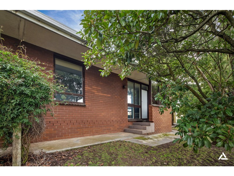 4/43 Lampard Road, Drouin VIC 3818