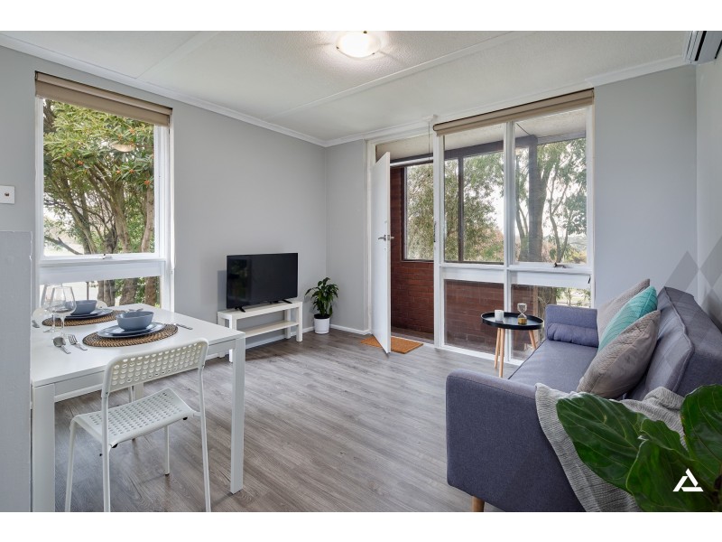 4/43 Lampard Road, Drouin VIC 3818