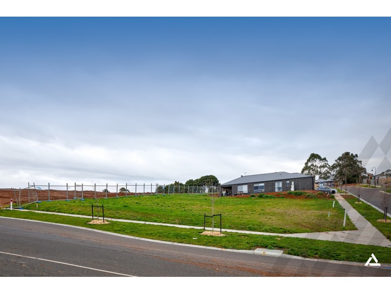70 Sheoak Street, Warragul VIC 3820