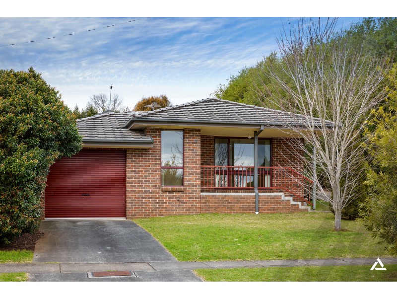 1/22 Bennett Street, Drouin VIC 3818