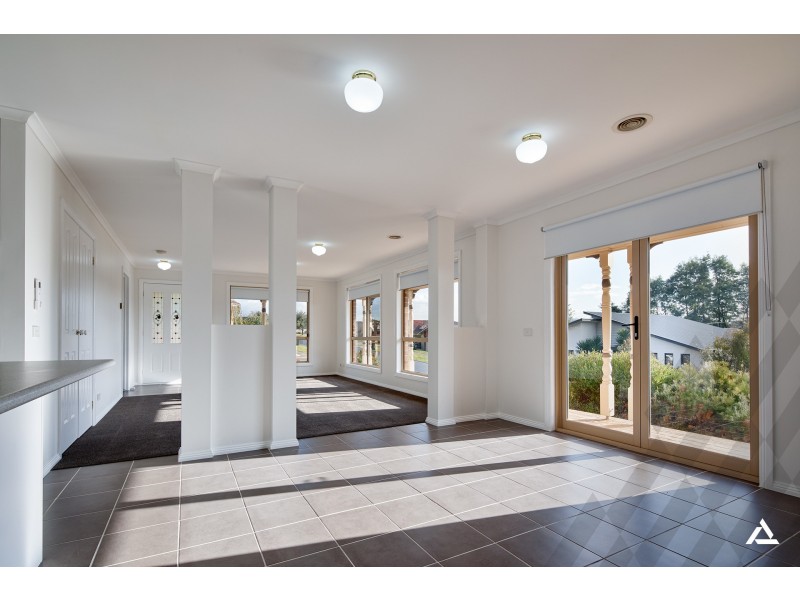 1 Domain Court, Warragul VIC 3820