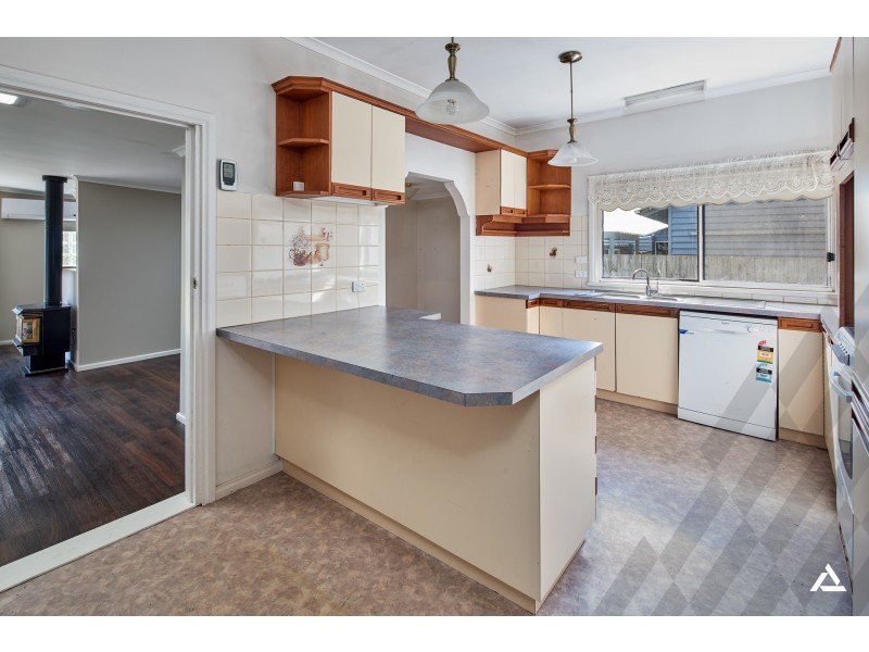 5 Centre Avenue, Warragul VIC 3820