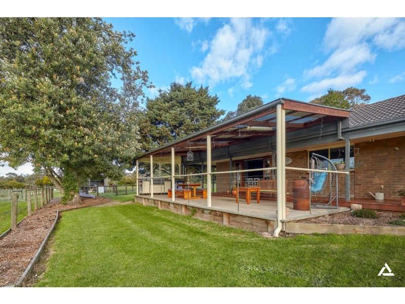 815 Main South Road, Drouin South VIC 3818