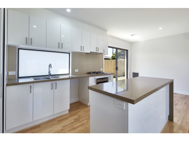 1/127 Albert Road, Warragul VIC 3820