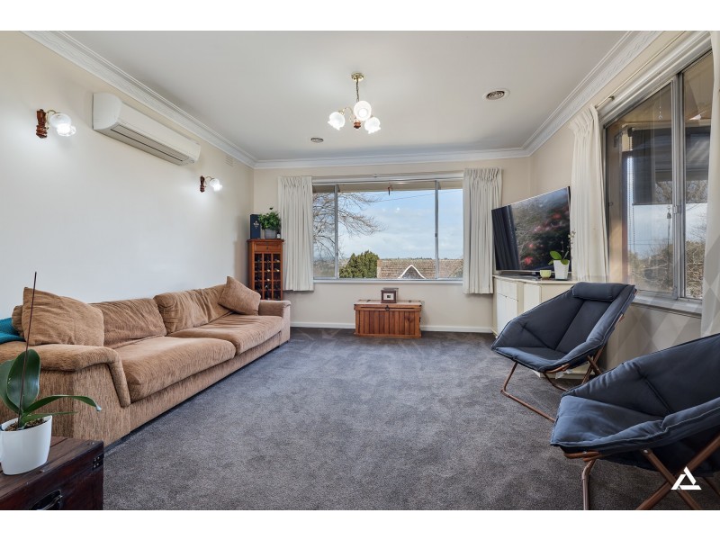 27 Clifford Street, Warragul VIC 3820