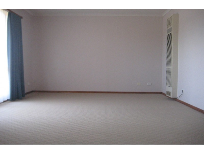 17 Tracie Court, Drouin VIC 3818