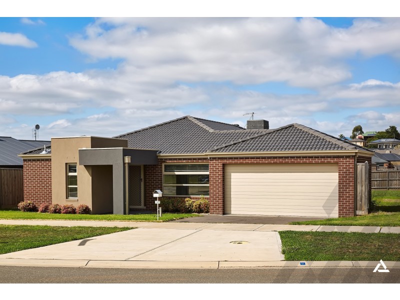157 Twin Ranges Drive, Warragul VIC 3820