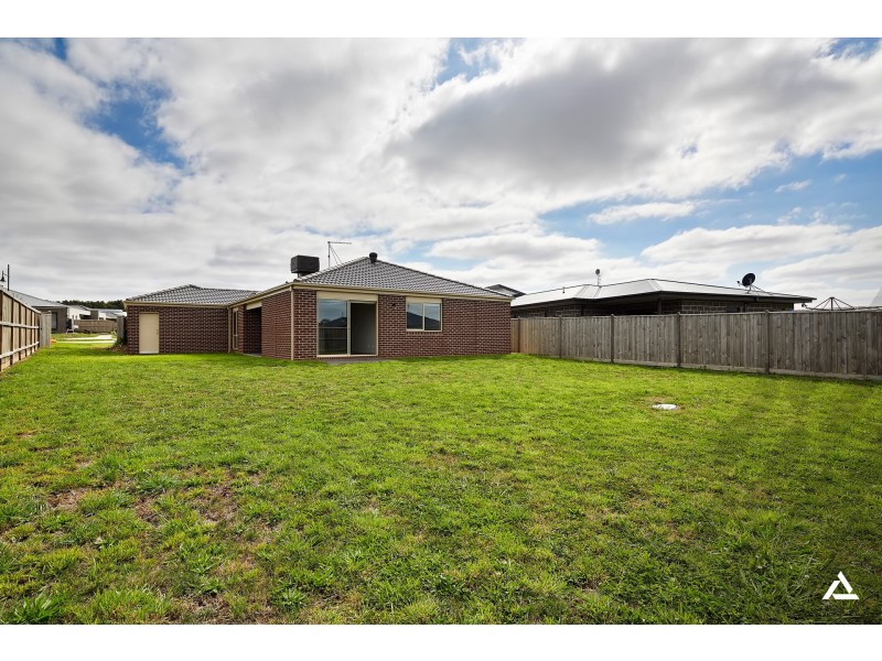 157 Twin Ranges Drive, Warragul VIC 3820