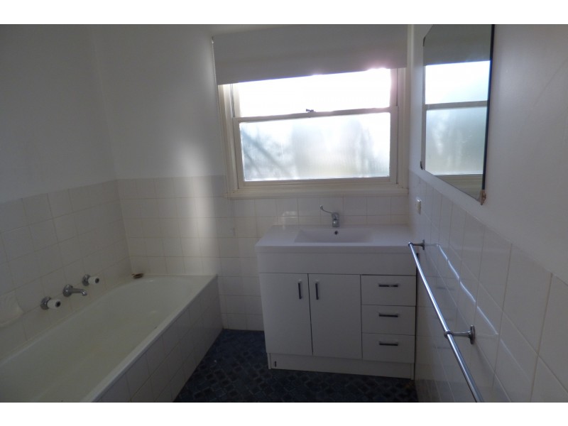 77 Brandy Creek Road, Warragul VIC 3820