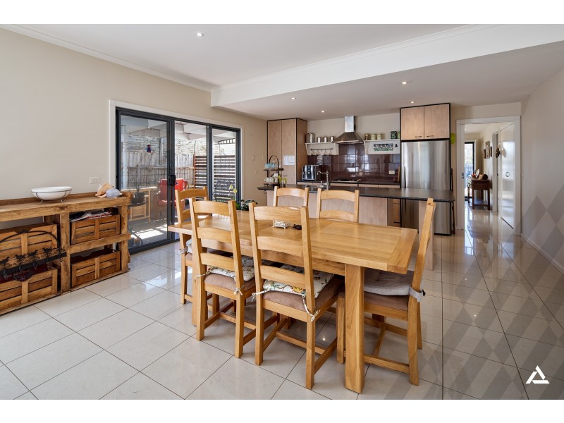 15 Loch Street, Yarragon VIC 3823
