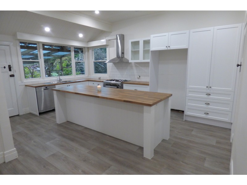 75 Gardner And Holman Road, Drouin VIC 3818