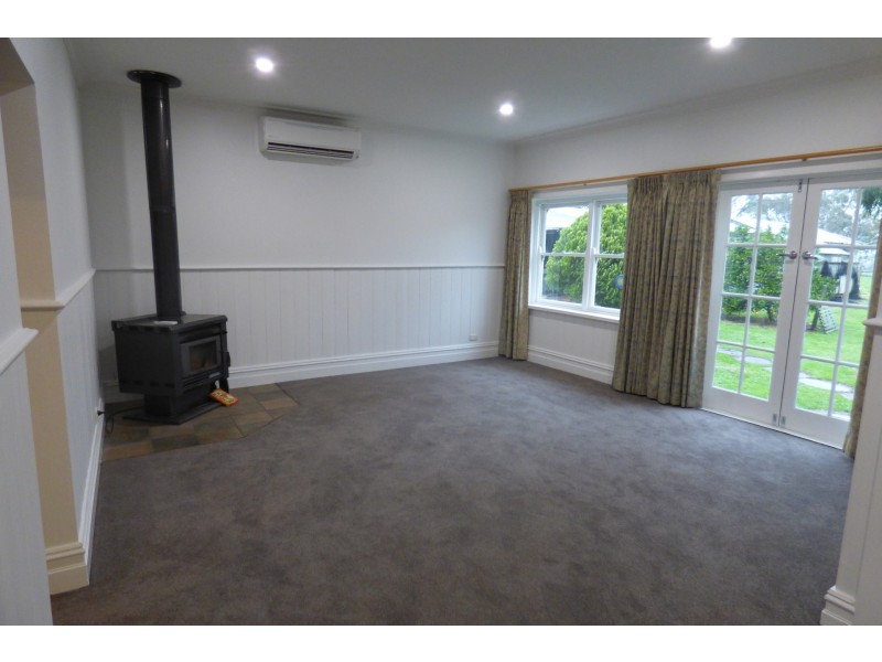 75 Gardner And Holman Road, Drouin VIC 3818