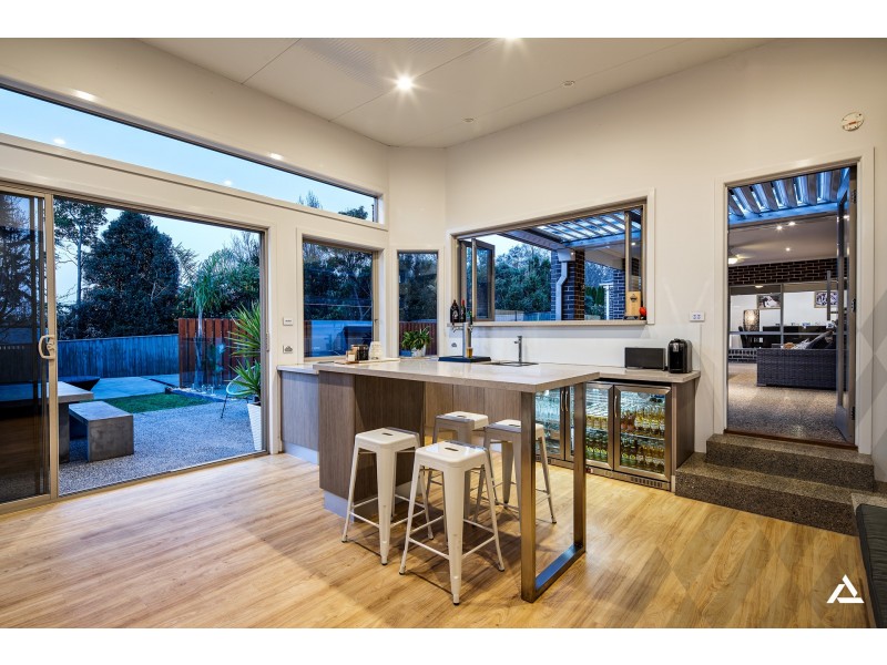 38 Cason Crescent, Warragul VIC 3820