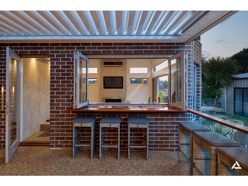 38 Cason Crescent, Warragul VIC 3820