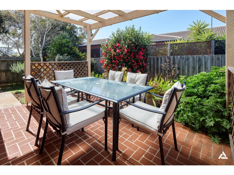 22 Jackson Drive, Drouin VIC 3818