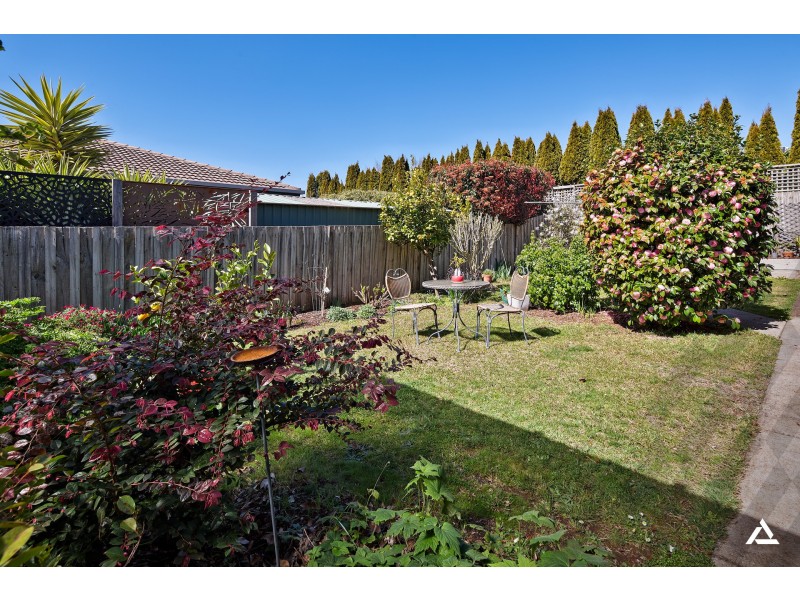 22 Jackson Drive, Drouin VIC 3818
