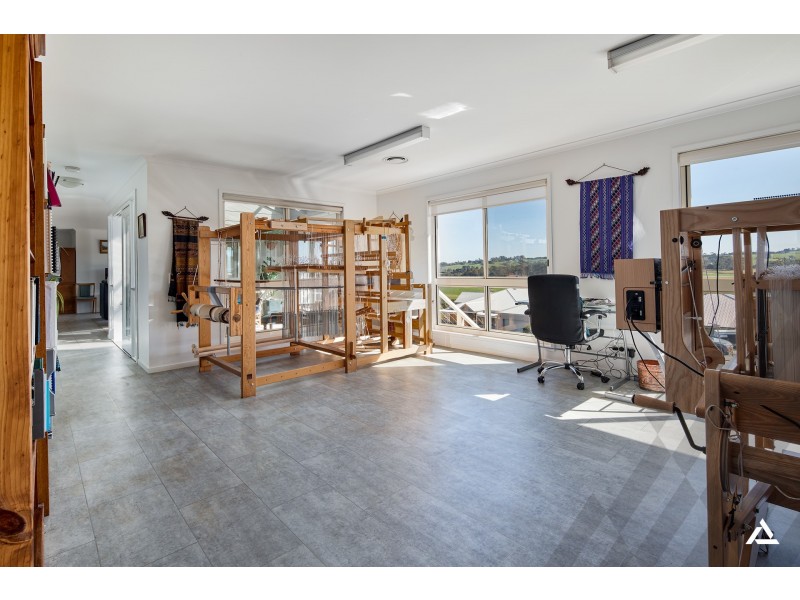 6 Kenneth Court, Neerim South VIC 3831