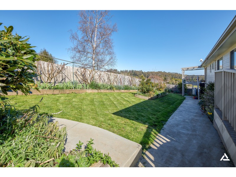 6 Kenneth Court, Neerim South VIC 3831
