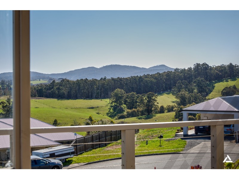 6 Kenneth Court, Neerim South VIC 3831