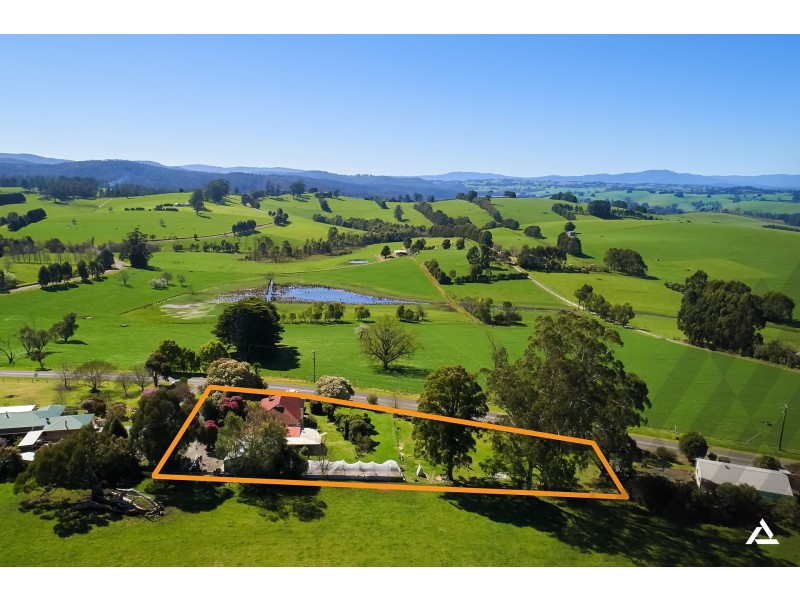 1020 Jacksons Track, Jindivick VIC 3818
