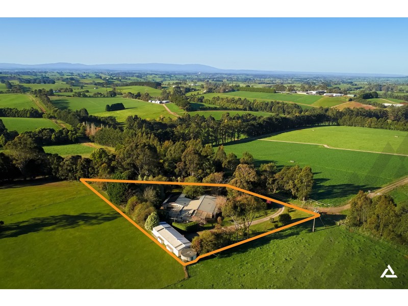 124 Manns Road, Ellinbank VIC 3821