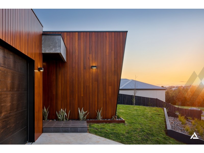 14 Emberwood Road, Warragul VIC 3820