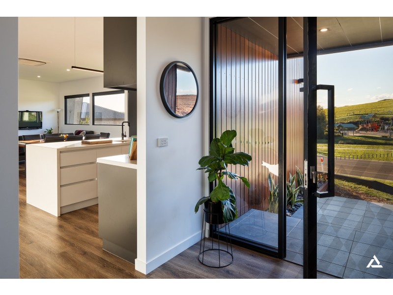 14 Emberwood Road, Warragul VIC 3820