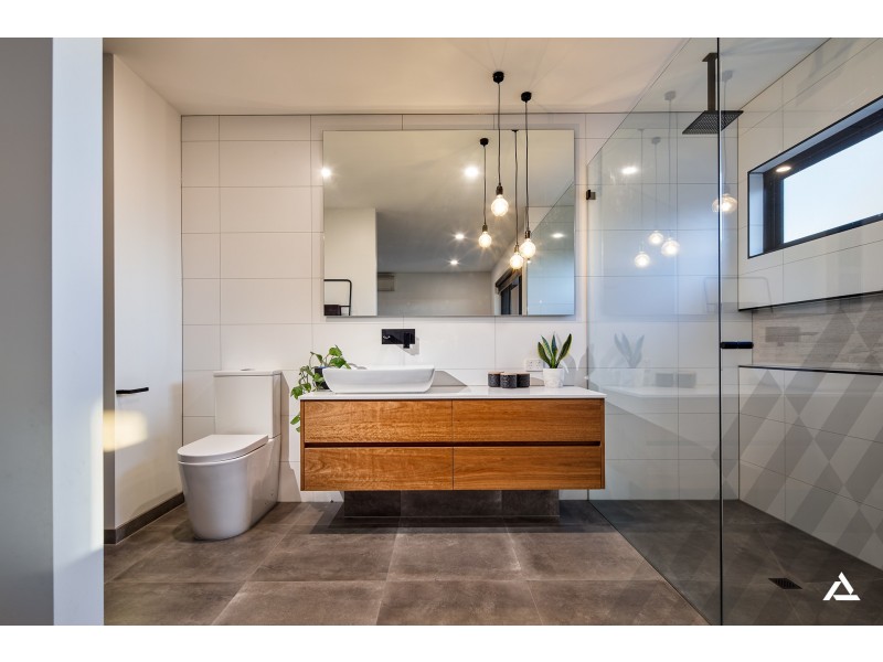 14 Emberwood Road, Warragul VIC 3820