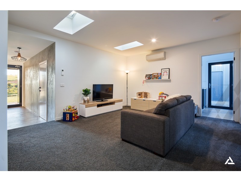 14 Emberwood Road, Warragul VIC 3820