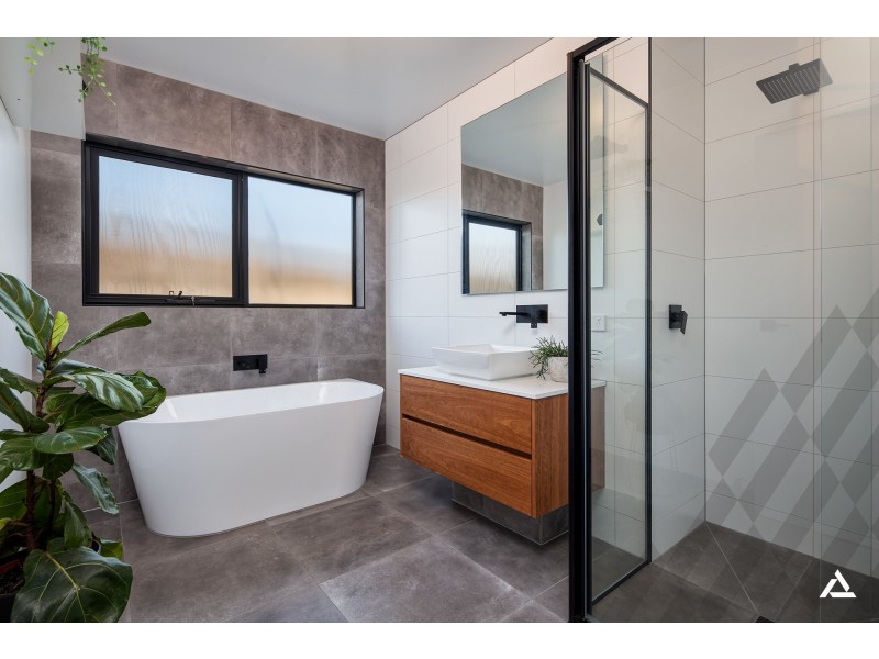 14 Emberwood Road, Warragul VIC 3820