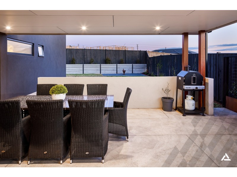 14 Emberwood Road, Warragul VIC 3820