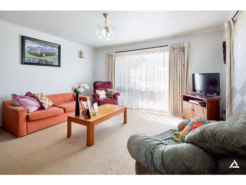 7 Cambridge Drive, Warragul VIC 3820
