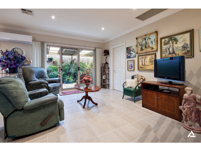 14/13 Wood Street, Drouin VIC 3818