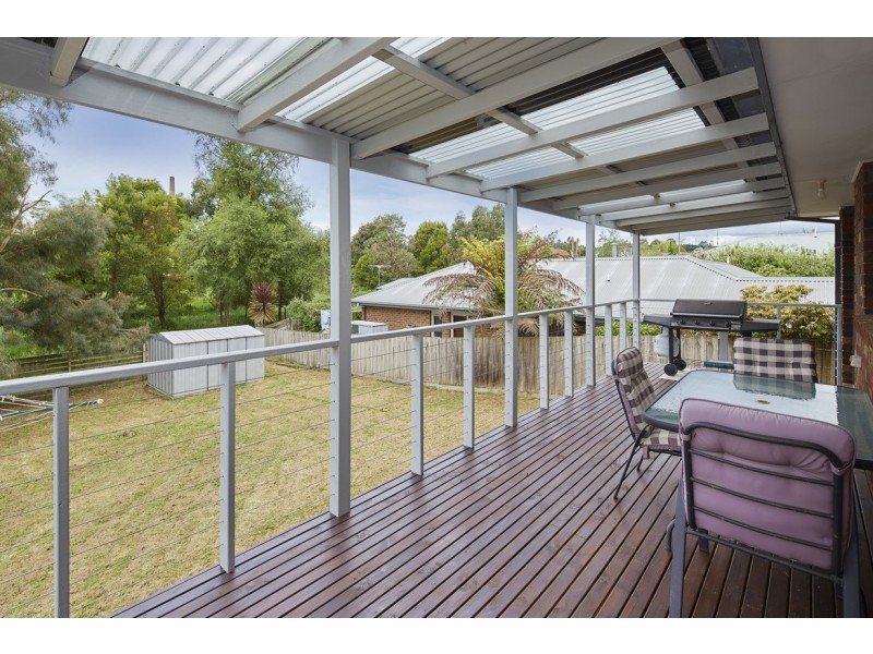 13 Hayes Drive, Warragul VIC 3820