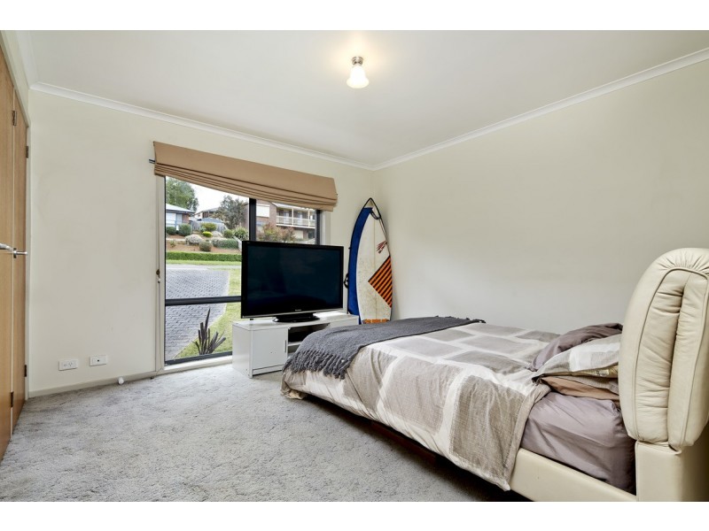13 Hayes Drive, Warragul VIC 3820